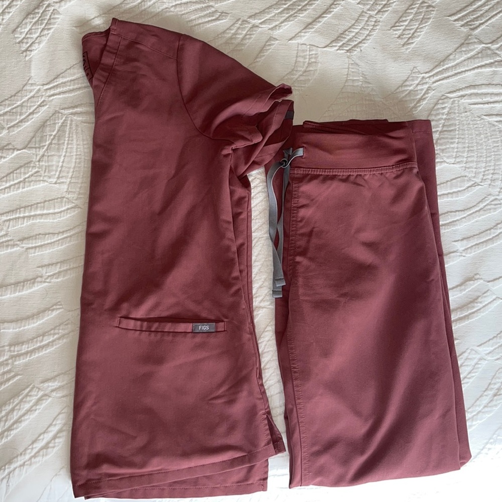 Figs Mauve Scrubs